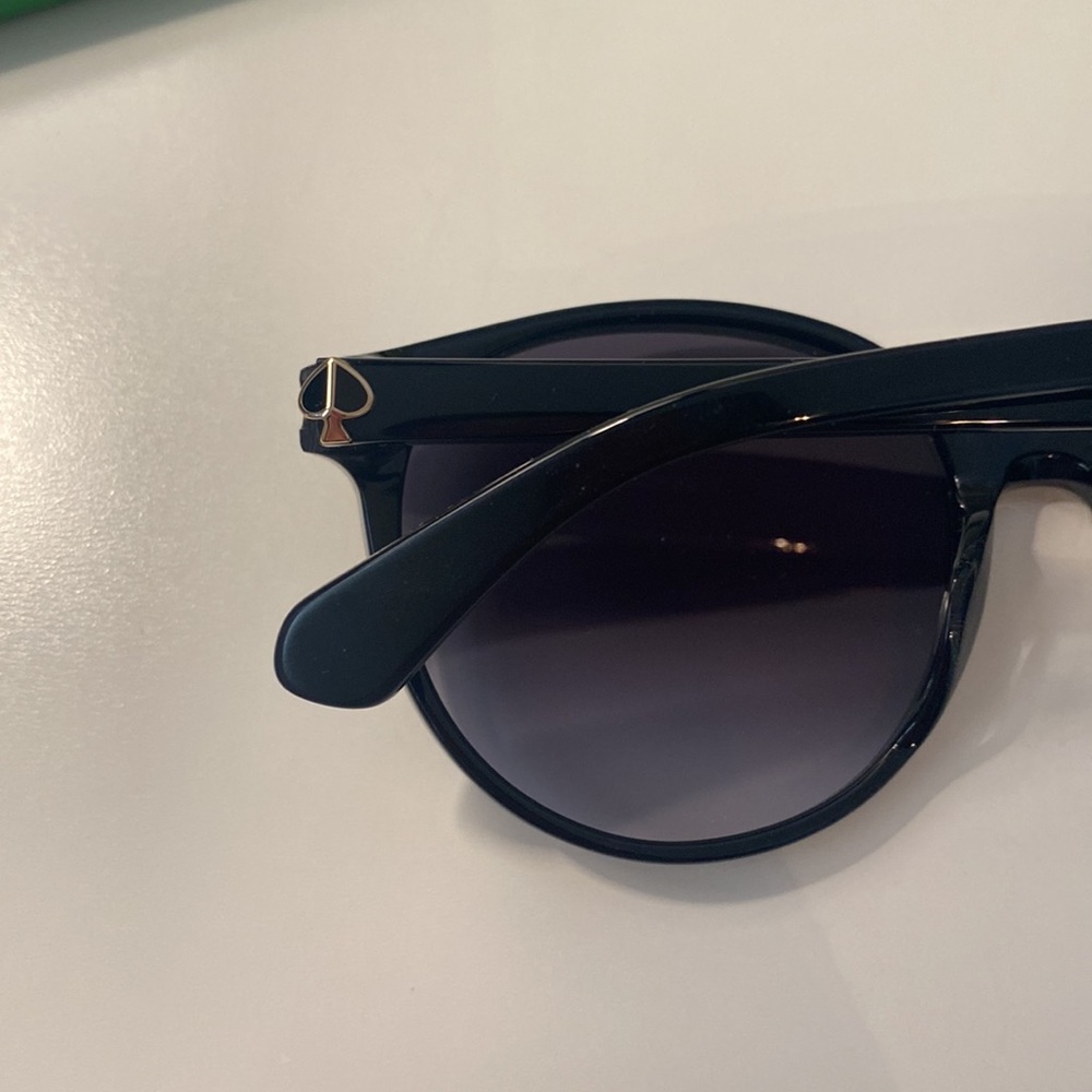 Kate Spade New York Black Hello Sunshine Sunglasses with Case and Cleaning Cloth - Picture 4 of 13